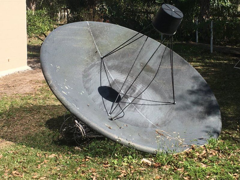 Birdview 7.5 ft Satellite Disk.JPG