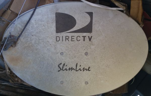 DirectTV_22x32Inches_600w.jpg