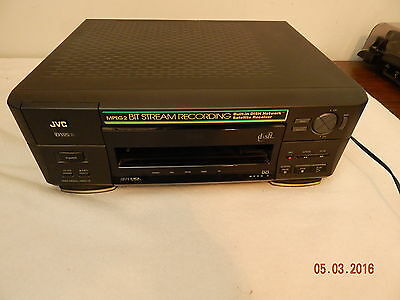 JVC-MPEG2-Dish-VCR-Tape-Player-Recorder-Vintage.jpg
