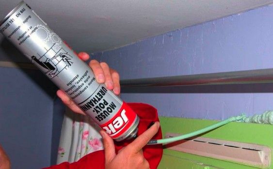 one-component-expanding-polyurethane-foams-spray-37247-4832795.jpg