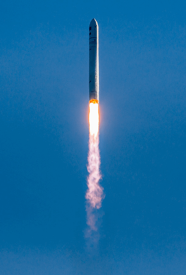 rocket-1.gif