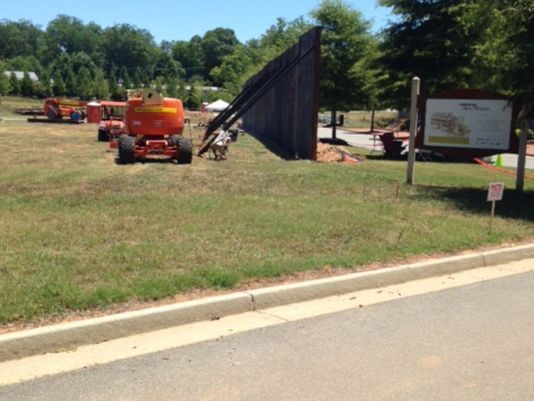 Senoia - Walking Dead Wall.JPG