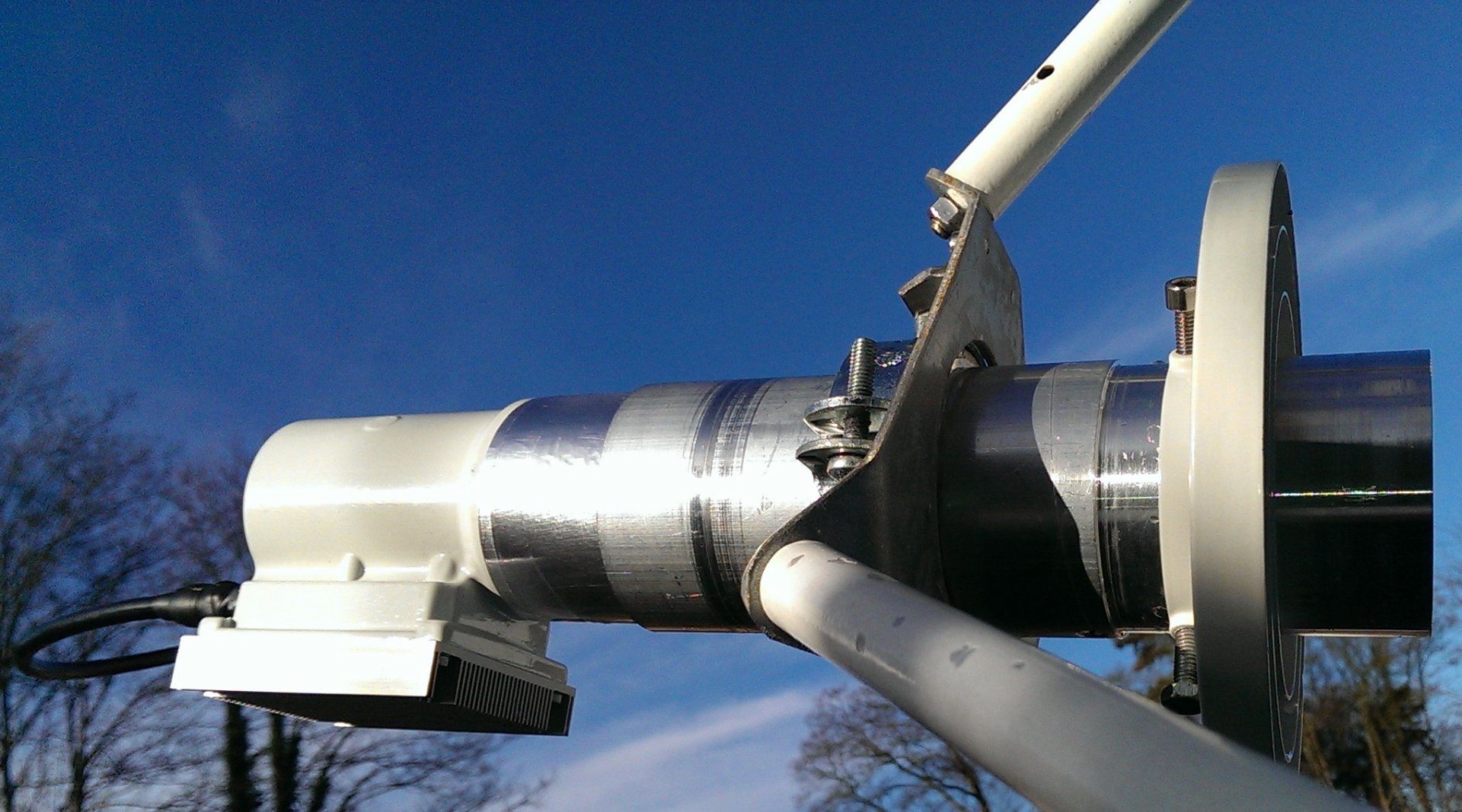 Titanium-Polariser Tube (01).jpg