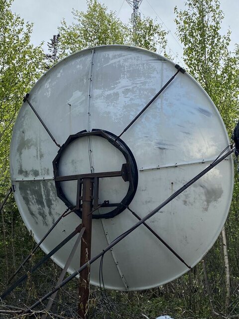 14ft Dishes_2.jpg 14ft Dishes_2.jpg