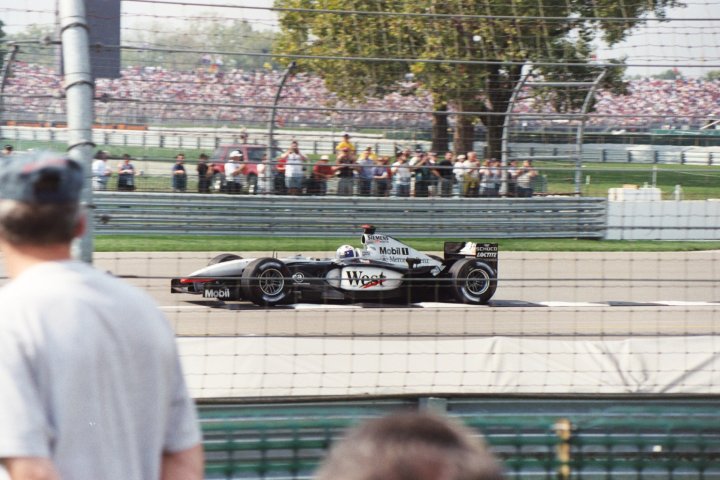 2002 US Grand Prix 015_12.JPG