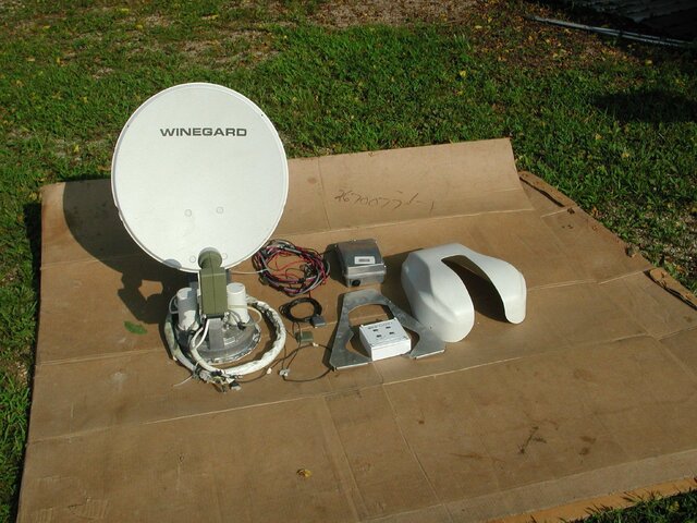 Sat Winegard AS-2003.JPG