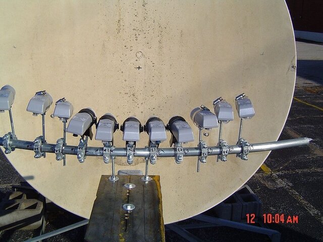 79w-101w-pointing.jpg 79w-101w-pointing.jpg