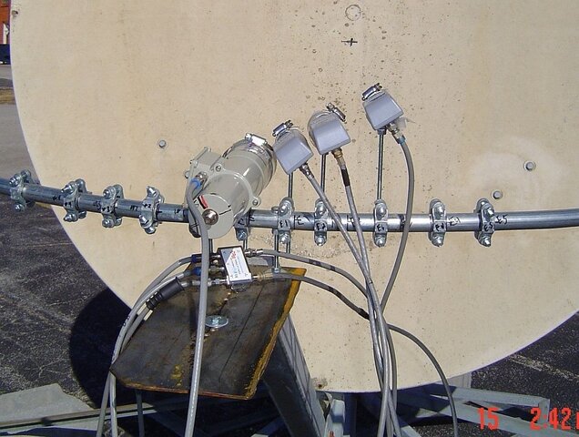 121w-cband-123W125W129w.jpg 121w-cband-123W125W129w.jpg