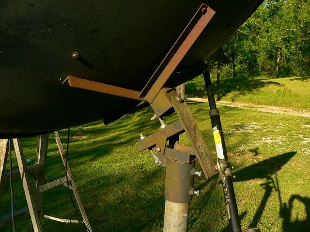 Sat Para Hydro Mount2.JPG
