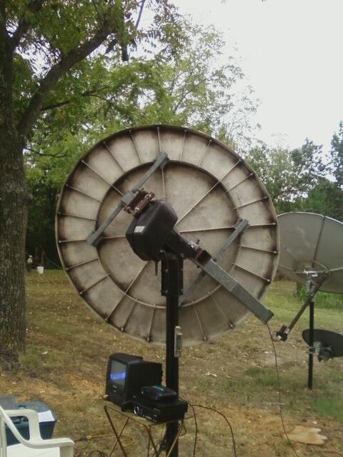 Sat Prod 1.8 at Hispasat 30W 09-2011.jpg
