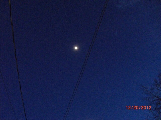 View of Sky From Center of Dish.JPG
