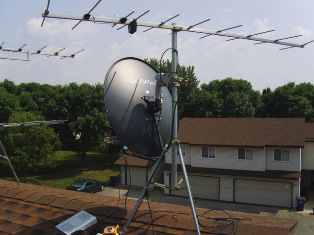 Hispasat 1.JPG Hispasat 1.JPG